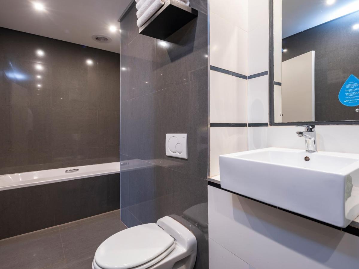 aha Kathu Hotel Ngoại thất bức ảnh